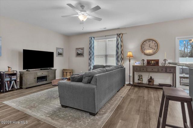 1404 Kinsley Court NE, Leland, NC 28451