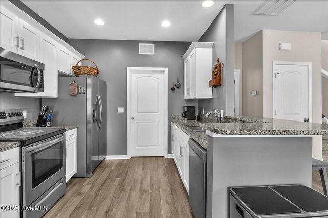 1404 Kinsley Court NE, Leland, NC 28451