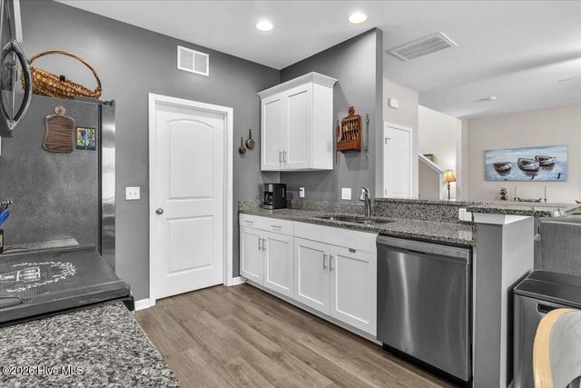 1404 Kinsley Court NE, Leland, NC 28451