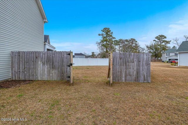 1404 Kinsley Court NE, Leland, NC 28451