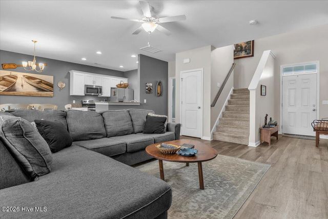 1404 Kinsley Court NE, Leland, NC 28451