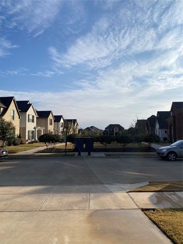 2625 Trinity Trail Way, Fort Worth, TX 76118