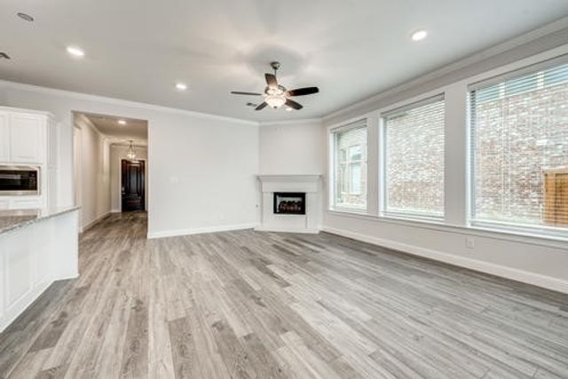 2625 Trinity Trail Way, Fort Worth, TX 76118