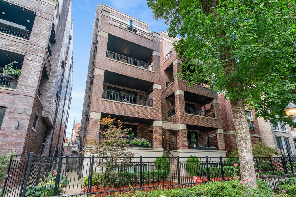 722 W ALDINE Avenue 3W, Chicago, IL 60657 — exterior