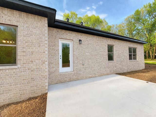 1209 E Carmichael Road, Cabot, AR 72023