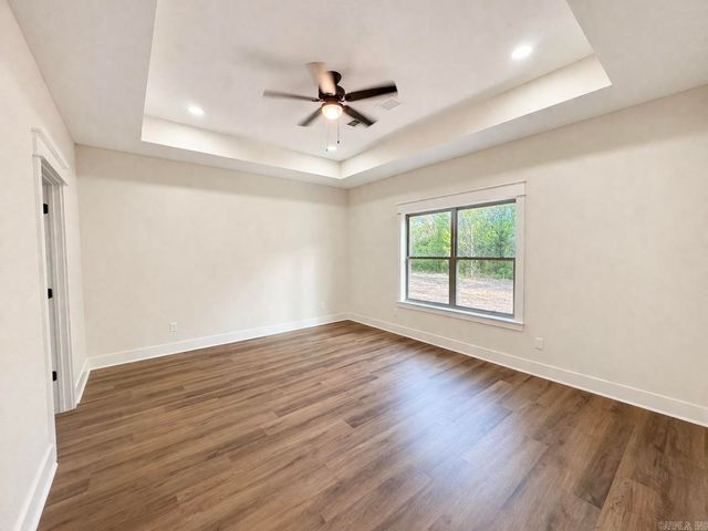 1209 E Carmichael Road, Cabot, AR 72023