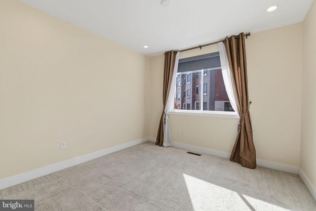 401 LAKEVIEW CT, King Of Prussia, PA 19406