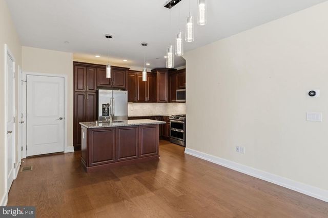 401 LAKEVIEW CT, King Of Prussia, PA 19406