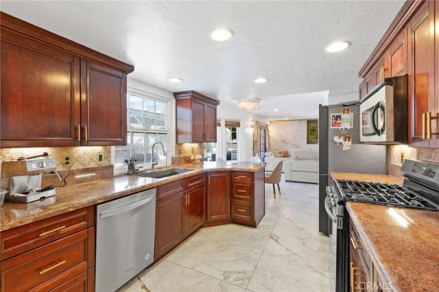 2725 S Mildred, Ontario, CA 91761