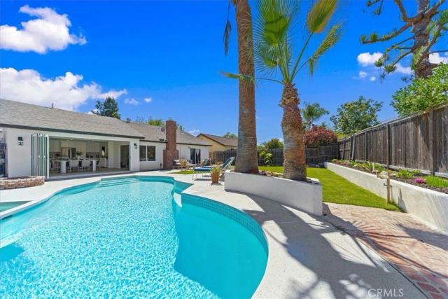26741 Las Ondas, Mission Viejo, CA 92692