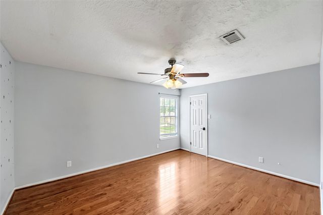 11622 Manor Park Drive, Houston, TX 77077