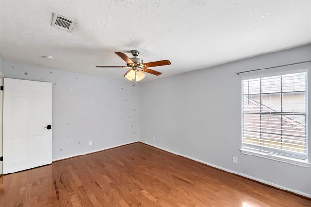 11622 Manor Park Drive, Houston, TX 77077