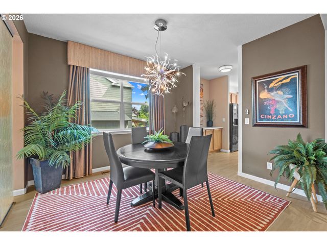 4952 Se PIONEER Ln, Troutdale, OR 97060