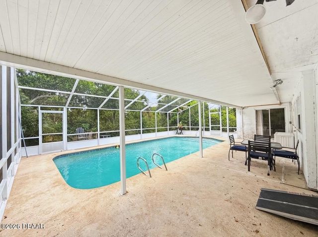 70 Crestwood Circle, Ormond Beach, FL 32174