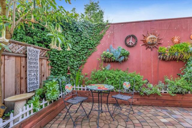 4300 Soquel Drive, Soquel, CA 95073