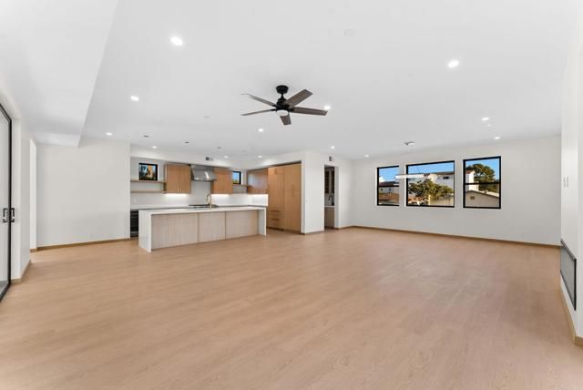 2672 Roosevelt Street, Carlsbad, CA 92008