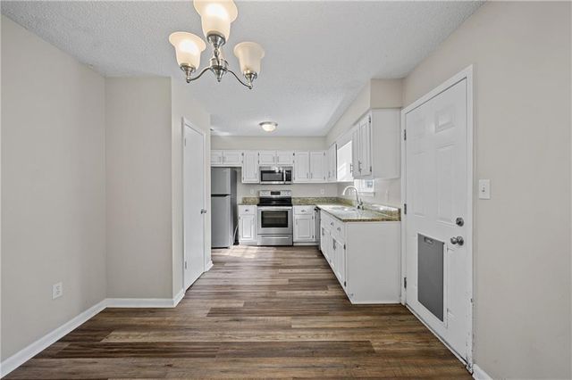 7676 Walter Tanner Road, Wilmer, AL 36587