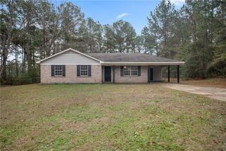 7676 Walter Tanner Road, Wilmer, AL 36587