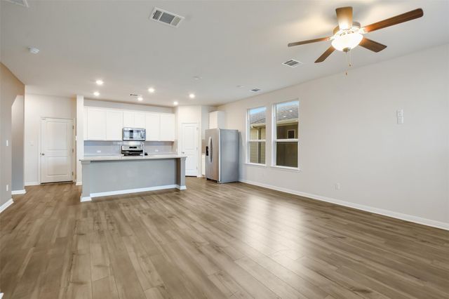 304 Delaware Mountains TER, Dripping Springs, TX 78620