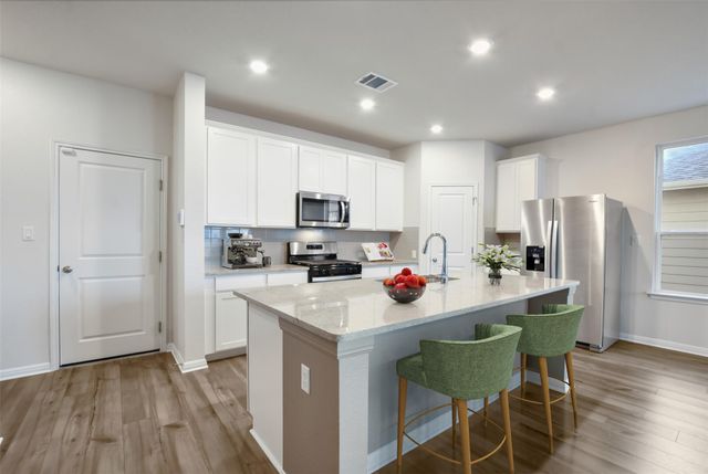 304 Delaware Mountains TER, Dripping Springs, TX 78620