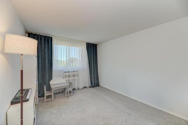 1475 Rebecca Drive 418, Hoffman Estates, IL 60169