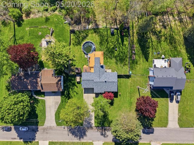 9134 Del Rio Drive, Mundy Township, MI 48439