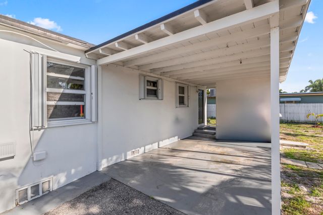 1031 N E Street 1-4, Lake Worth Beach, FL 33460