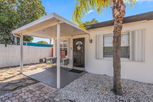 1031 N E Street 1-4, Lake Worth Beach, FL 33460