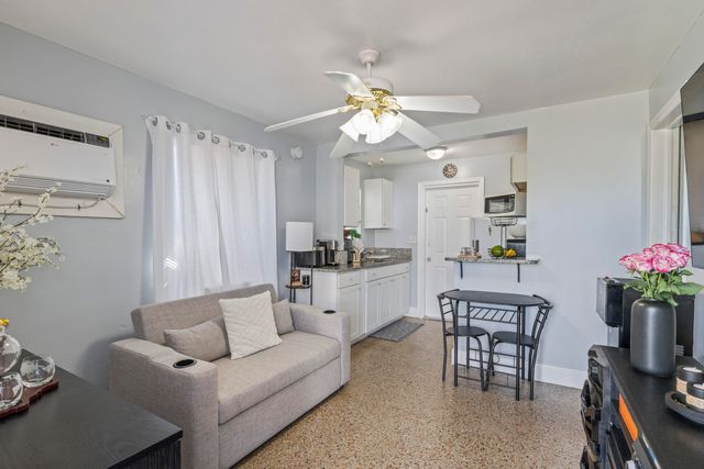1031 N E Street 1-4, Lake Worth Beach, FL 33460