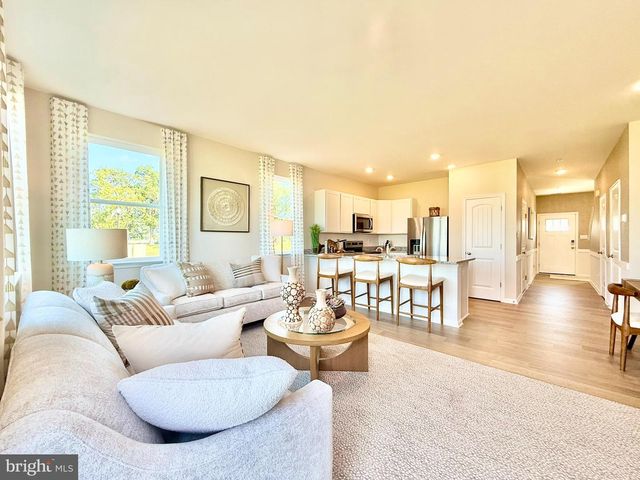 521 COLETTE ST, Ellendale, DE 19941