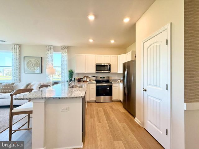 521 COLETTE ST, Ellendale, DE 19941