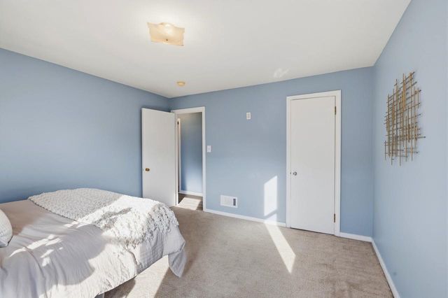 1652 KIMBALL STREET, Green Bay, WI 54302