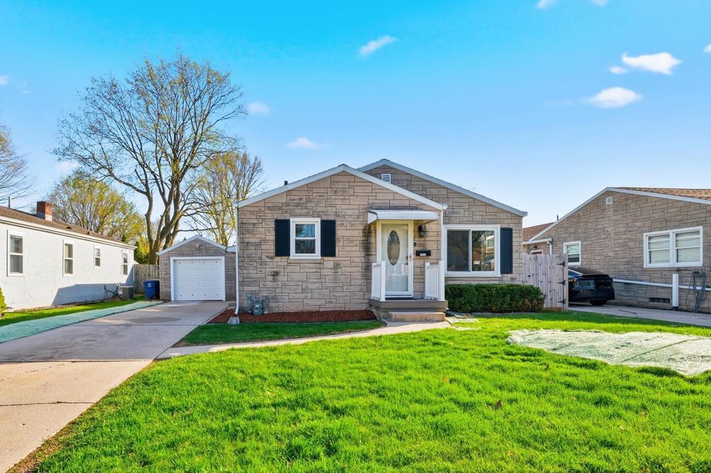 1652 KIMBALL STREET, Green Bay, WI 54302