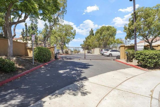 2036 Coolidge Street, San Diego, CA 92111