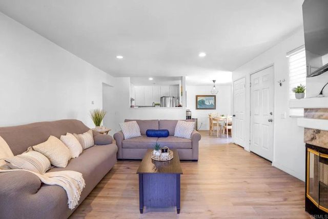 2036 Coolidge Street, San Diego, CA 92111