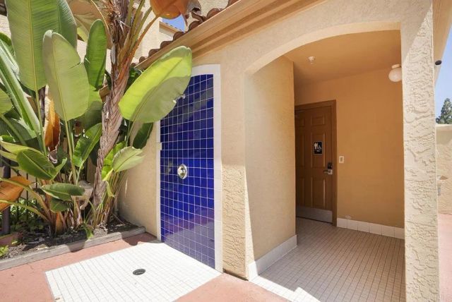 2036 Coolidge Street, San Diego, CA 92111