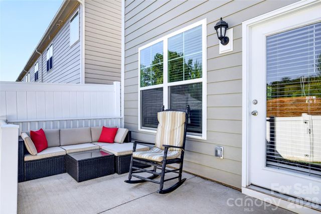 4192 Steel Way, Sherrills Ford, NC 28673
