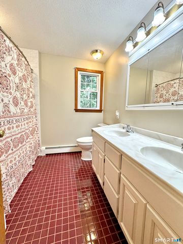 24 Old Simsbury Road, Granby, CT 06035