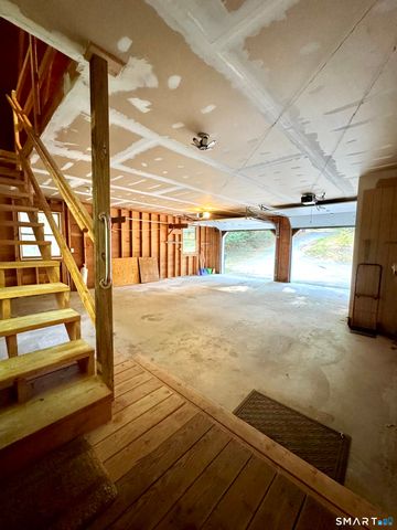 24 Old Simsbury Road, Granby, CT 06035
