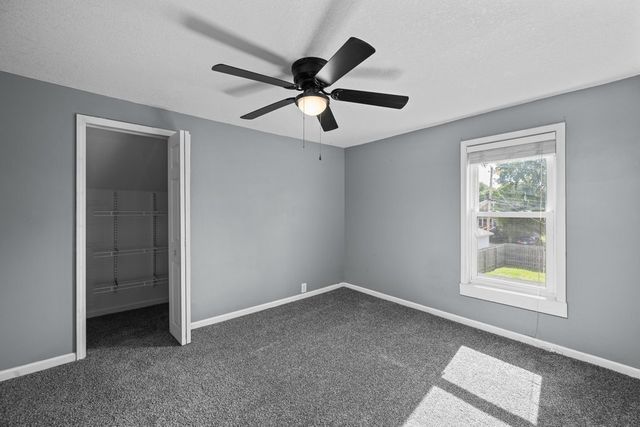 421 39th Street, Moline, IL 61265