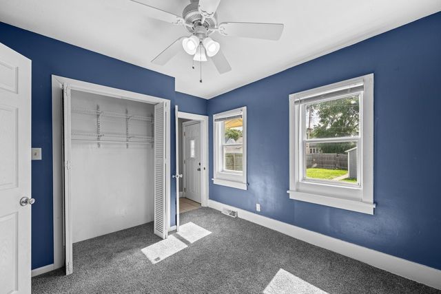 421 39th Street, Moline, IL 61265