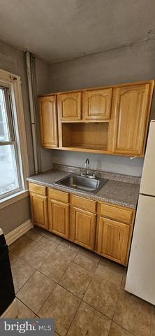 531 N WILLOW ST, Trenton, NJ 08618