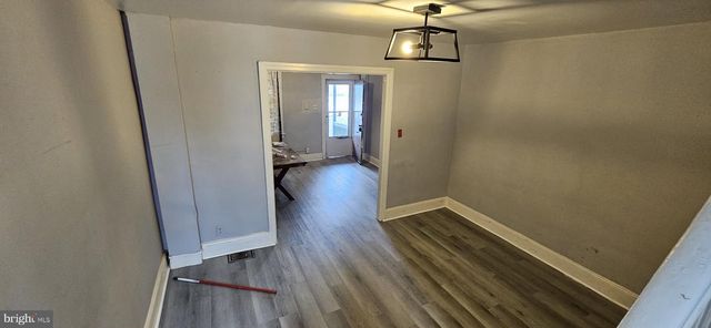 531 N WILLOW ST, Trenton, NJ 08618