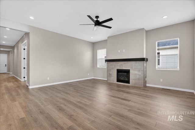 1363 Stirling Meadows, Middleton, ID 83644