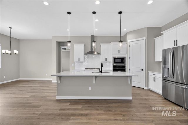 1363 Stirling Meadows, Middleton, ID 83644