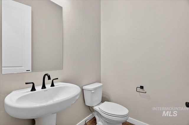 1363 Stirling Meadows, Middleton, ID 83644