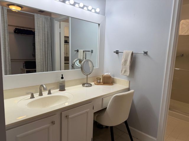 2664 NW 42nd Avenue, Coconut Creek, FL 33066