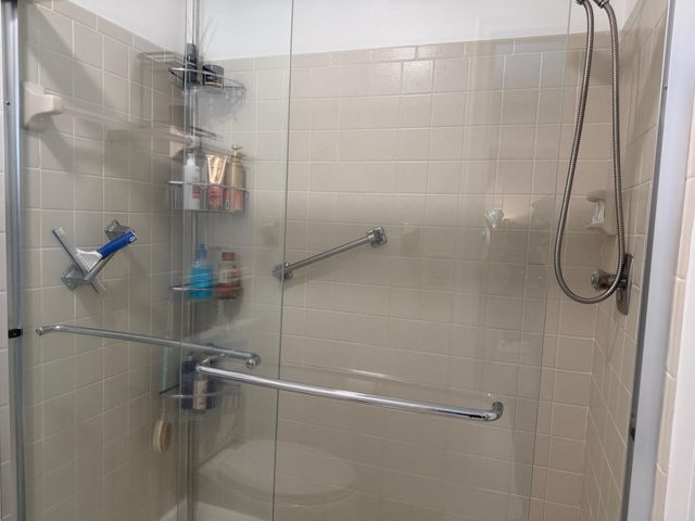 2664 NW 42nd Avenue, Coconut Creek, FL 33066