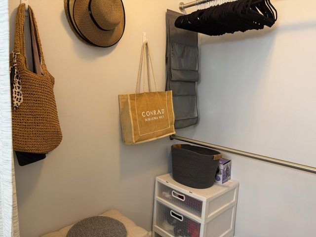 2664 NW 42nd Avenue, Coconut Creek, FL 33066