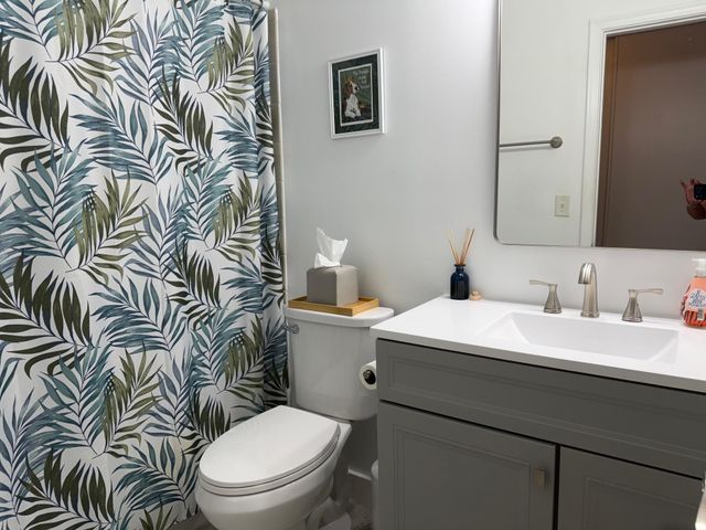 2664 NW 42nd Avenue, Coconut Creek, FL 33066